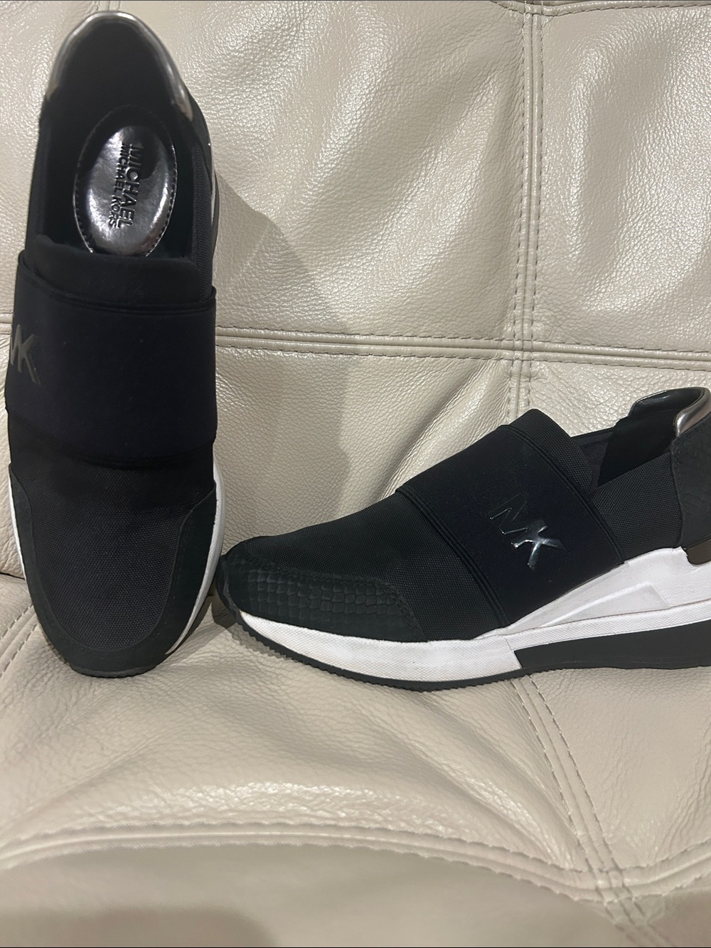 MICHAEL Michael Kors Women's Felix Trainer Wedge Fashion Sneakers Shoes Size 6M